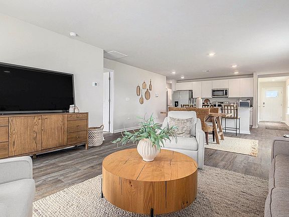 6th image of this home