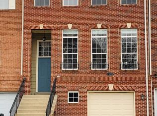 978 Herons Run Ln, Woodbridge, VA 22191