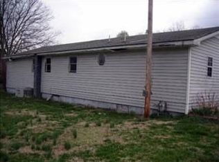 240 Beech Fork Rd, Wartburg, TN 37887