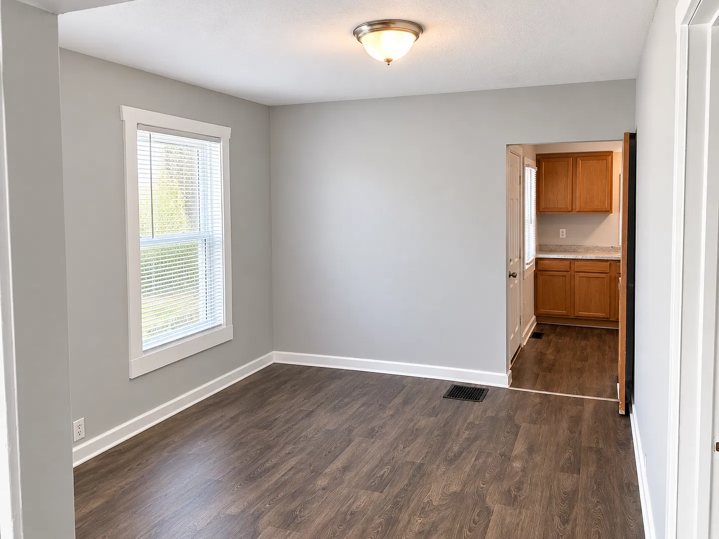 860 Butterworth Street SW — Photo 3