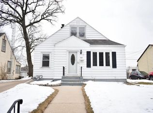 3607 59th St, Kenosha, WI 53144