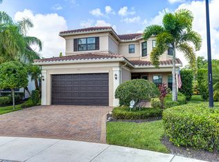 4360 Aurora St, Naples, FL 34119