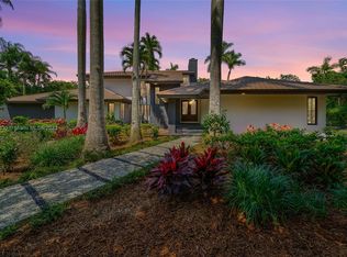 10205 SW 68th Ct, Pinecrest, FL 33156