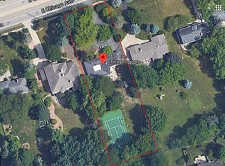 1126 E Chicago Ave, Naperville, IL 60540