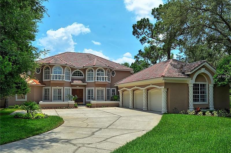 1st image of 305 Berwick Ct