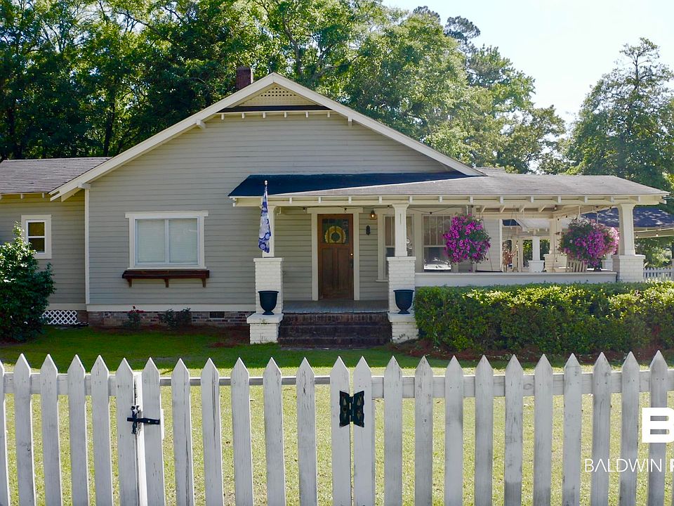 1st image of 900 Hand Ave