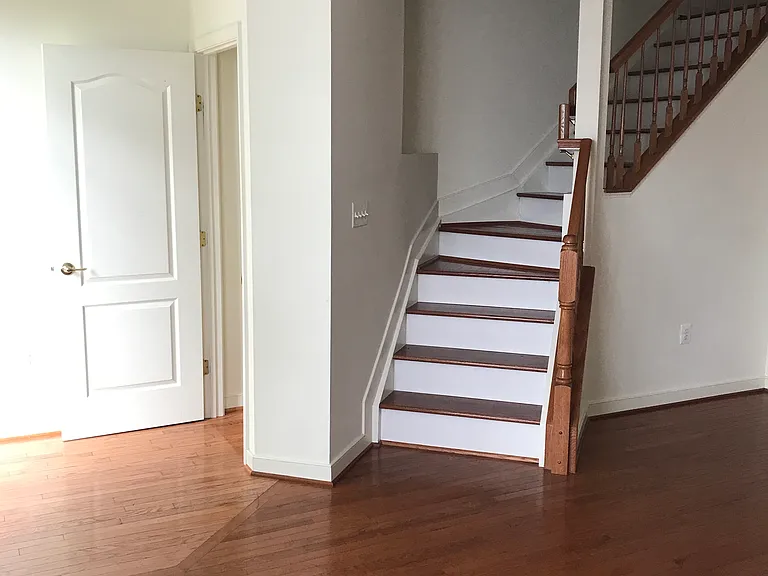 13005 Taxi Dr — Photo 3