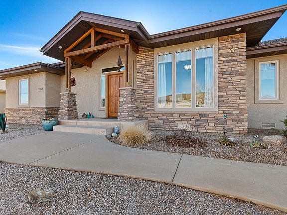 3rd image of 2655 Liberty View Dr