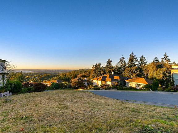 4th image of 14137 SE 83rd St