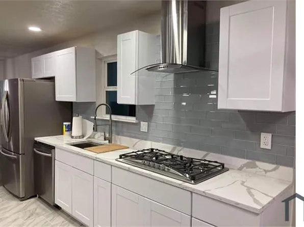 10603 Mills Cut St, Houston, TX 77070