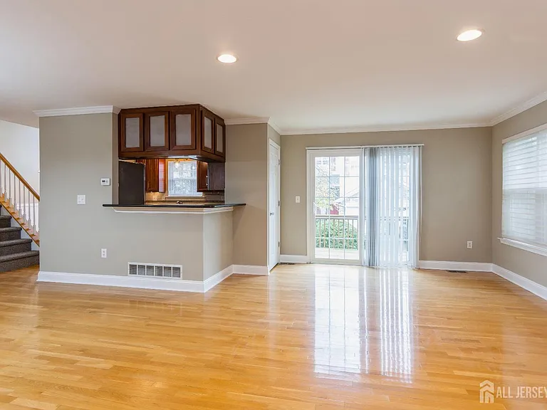34 Chimney Ct — Photo 3