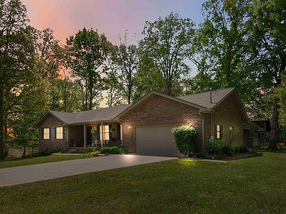 2nd image of 1242 Yorkshire Estates Rd