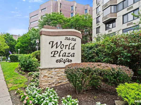 326 Prospect Ave APT 12A, Hackensack, NJ 07601