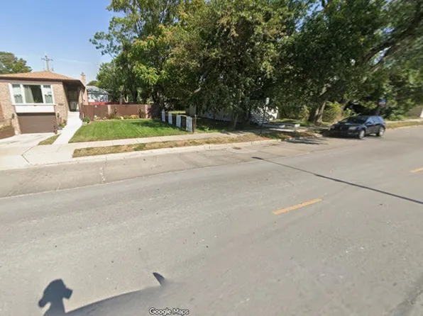 1052 W 115th St, Chicago, IL 60643