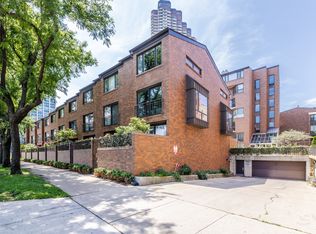 3700 N Lake Shore Dr APT 303, Chicago, IL 60613
