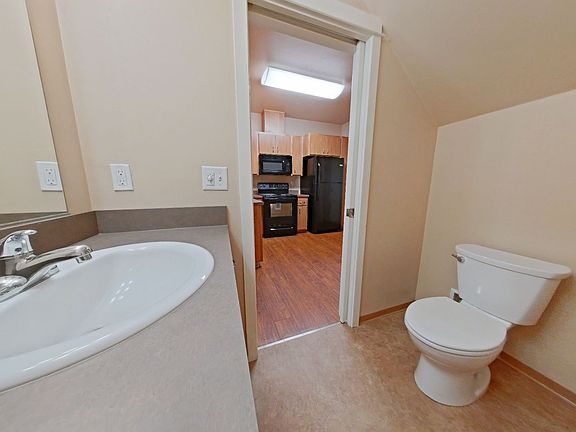 5th image of 1155 Mill St #1157-4