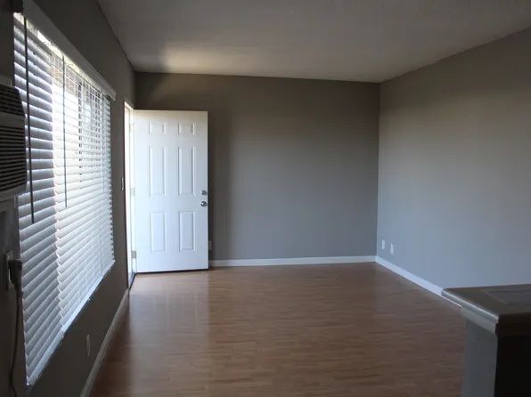 3429 W Ball Rd, Anaheim, CA