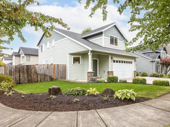 1917 NW Cottonwood Dr, McMinnville, OR 97128