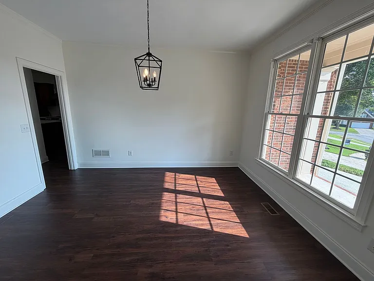 768 Laurel West Ln — Photo 10
