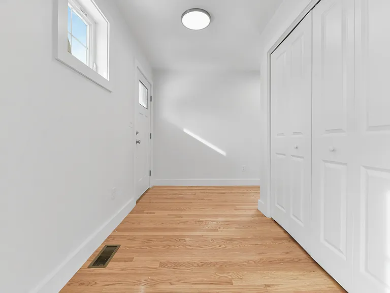 62 W Milton St #62 — Photo 16