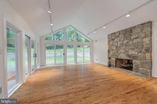 9612 Halter Ct — Photo 9