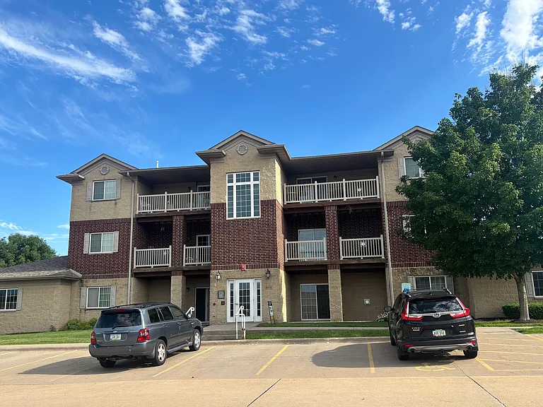 460 Bradley Pl #9 — Photo 15