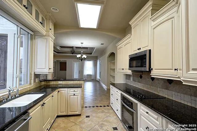 1159 Legacy Dr — Photo 12