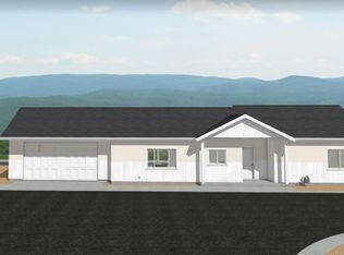 826 Ackerman Ln, Colfax, WA 99163