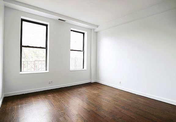 3rd image of 122 Seigel St #3C