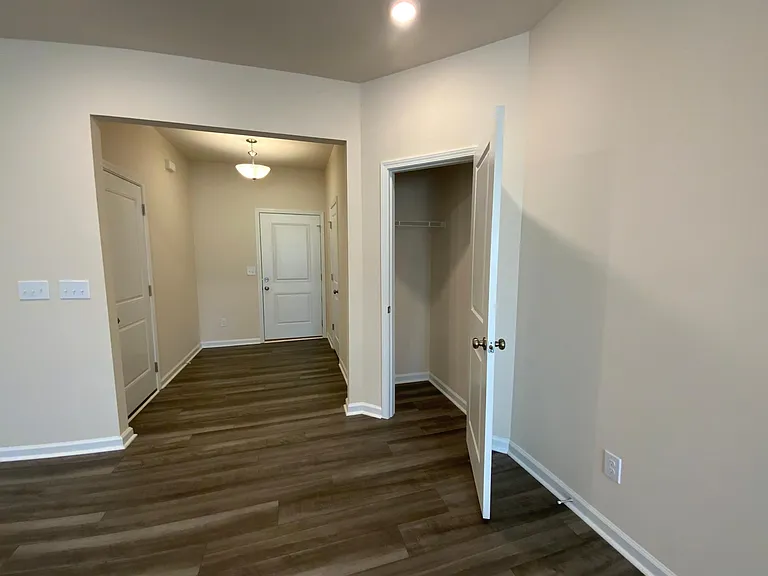 4015 Beckton Trl — Photo 10