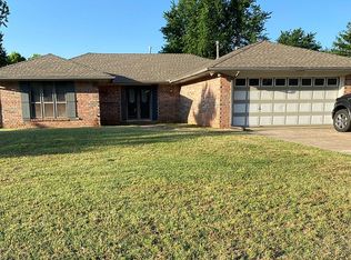 1138 Elk St, Yukon, OK 73099