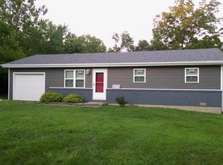 319 W Hickam Dr, Columbia, MO 65203