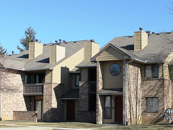 2nd image of 382 Walden Way #347A