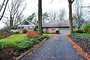 1st image of 105 Dogwood Ave