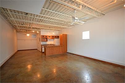 3rd image of 1041 N Molly Ct