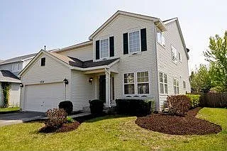 2732 Whitehall Ln photo 1