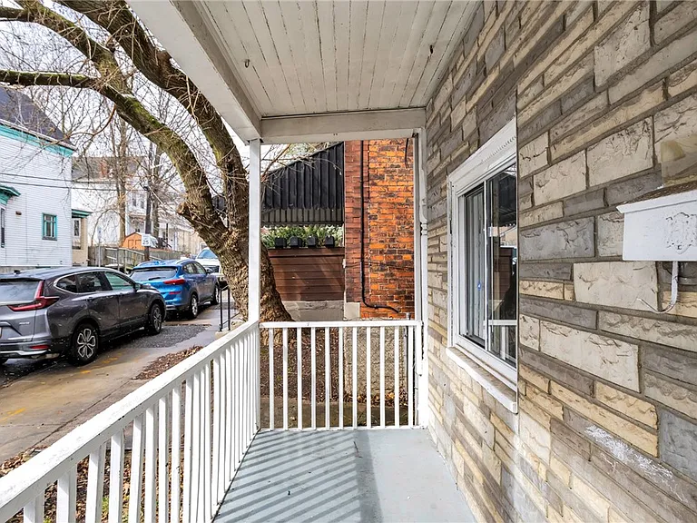 3246 Richardson Ave — Photo 3