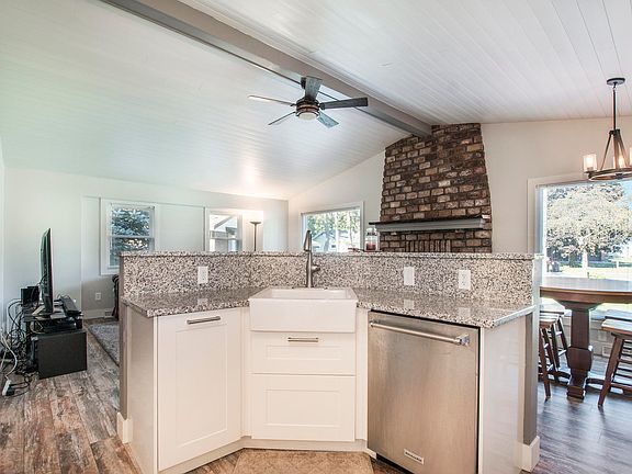 4th image of 877 S Kingwood Ct