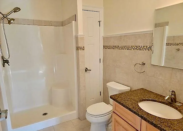 58 Jefferson Ave #A — Photo 8