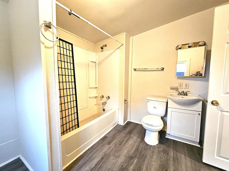 29126 Santa Fe Dr #C — Photo 11