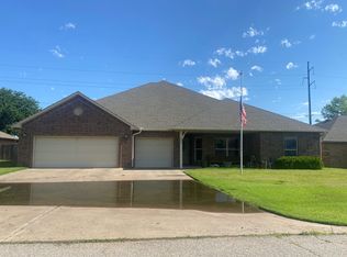 514 Okarche, Enid, OK 73701