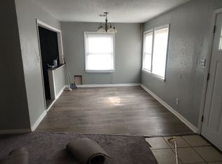 913 SW 5th St, Lawton, OK 73501