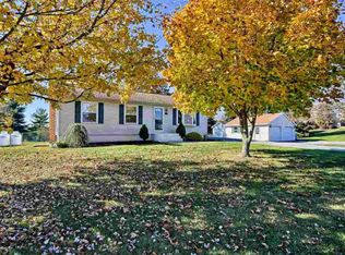 2181 Oakwood Dr, Hanover, PA 17331