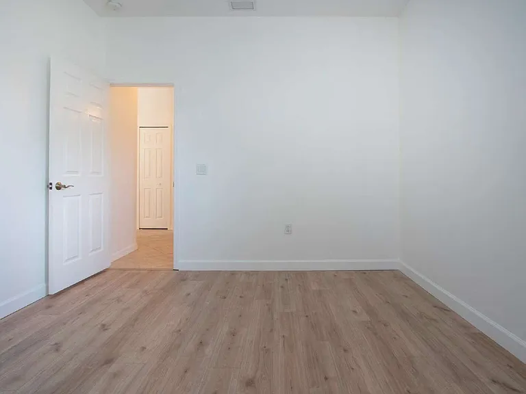 13931 Wood Duck Cir — Photo 48