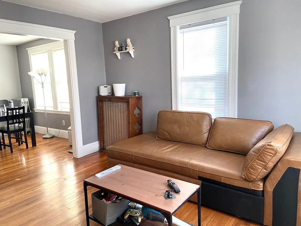 Building Photo - 26 Harrison St #1