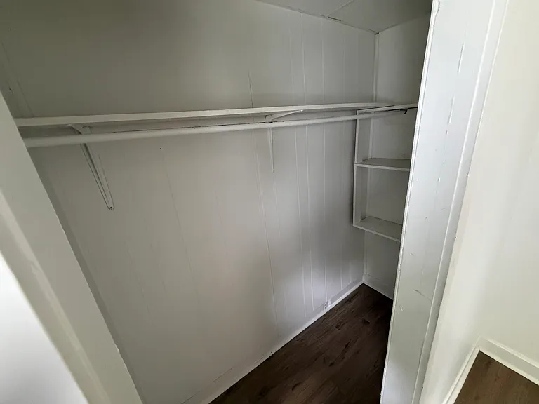 164 Eagle St #2 — Photo 5