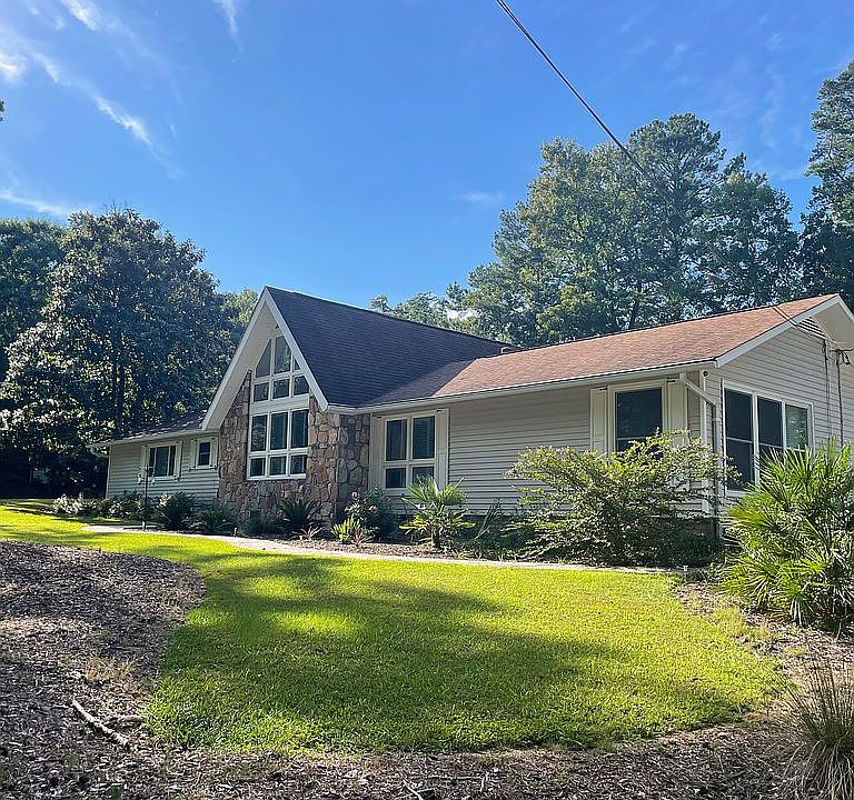2nd image of 134 Loblolly Cir
