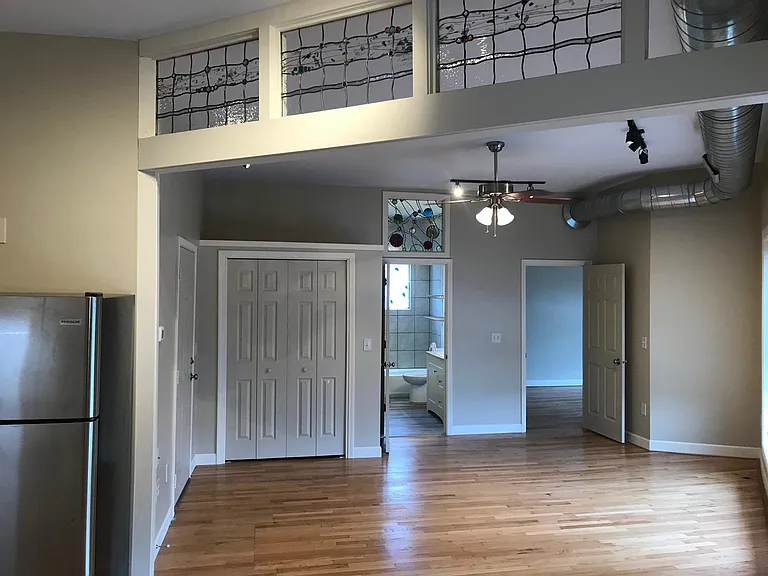 1507 Lake Dr SE #1 — Photo 2