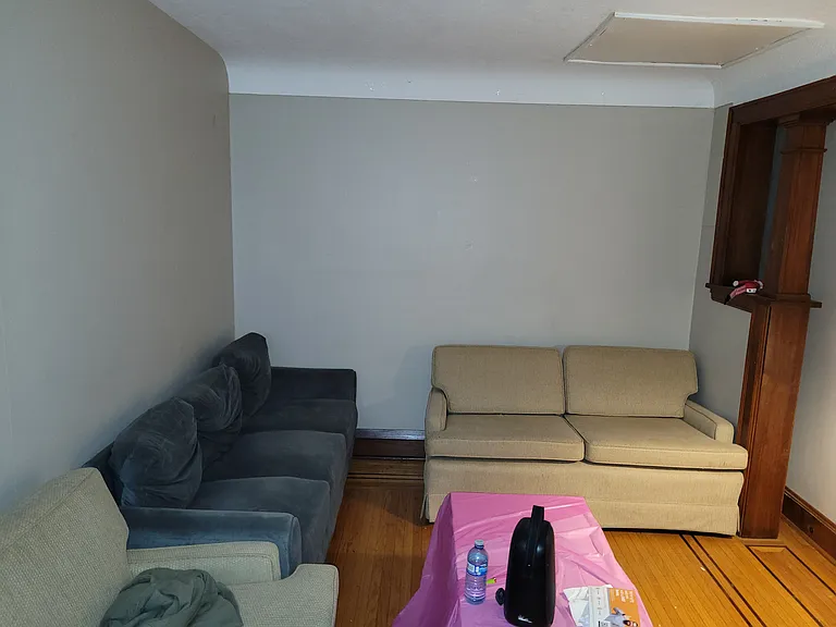 1171 King St W #2 — Photo 6