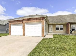 155 Possum Pass Ct, Sherman, IL 62684